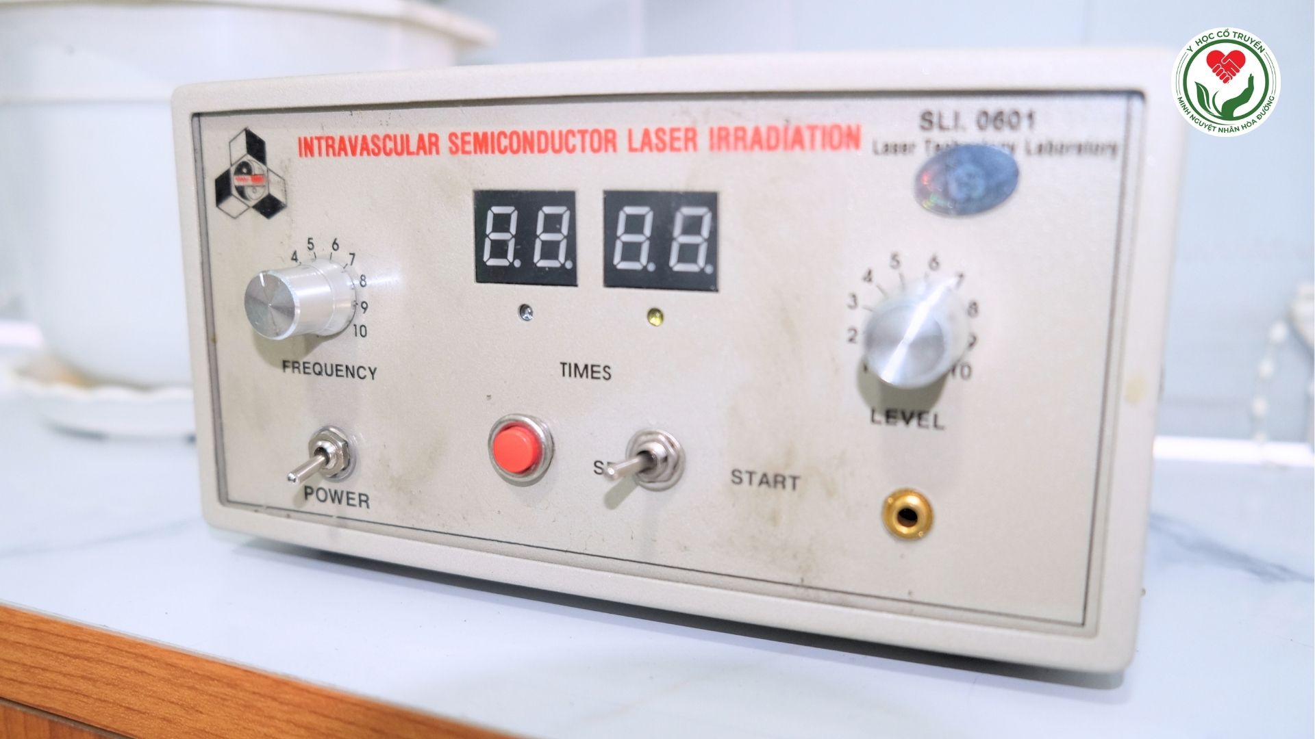 Thiết bị Laser bán dẫn Nội mạch
